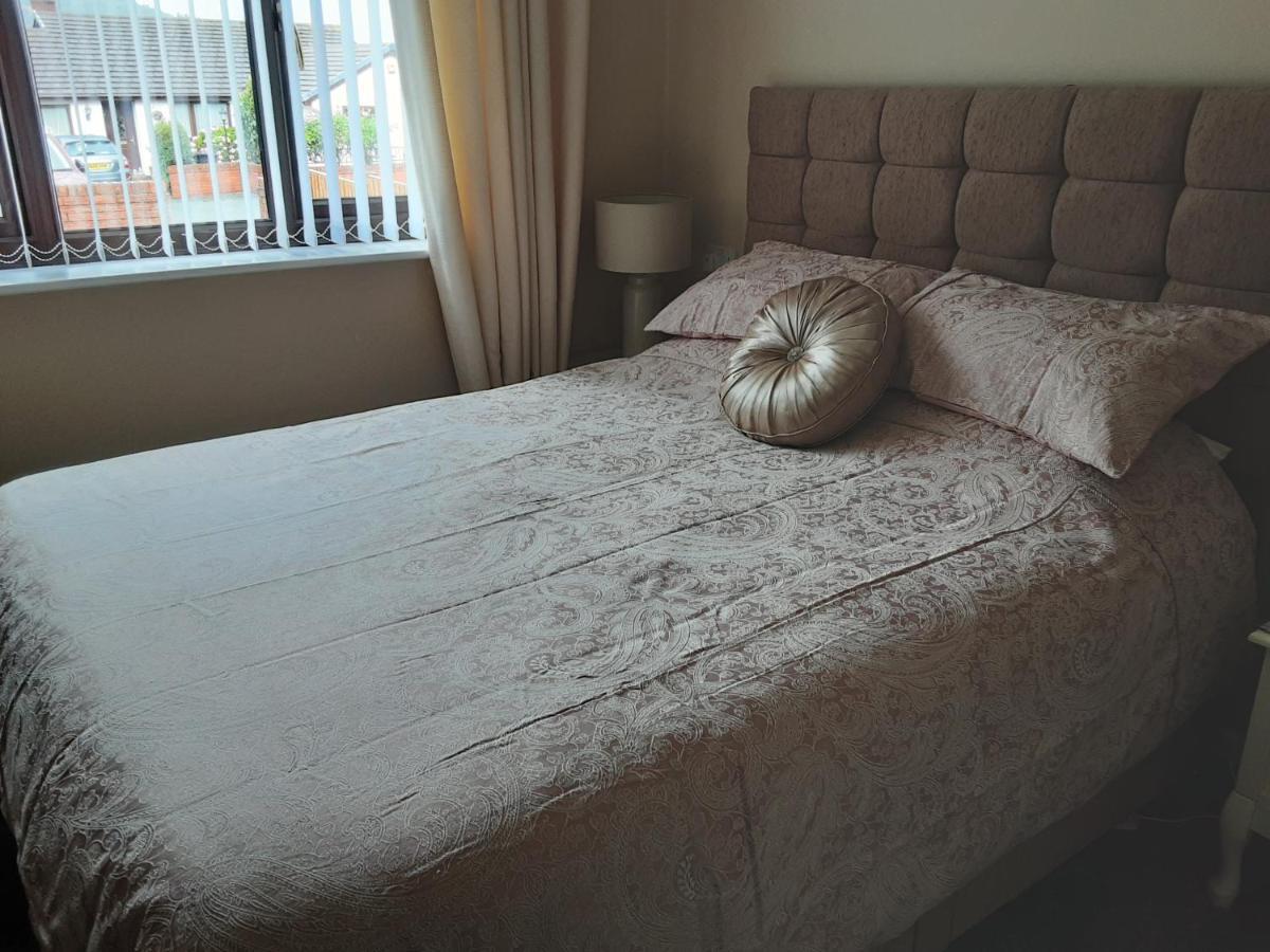 3-Bed Bungalow Near Conwy Valley Close To Castle Colwyn Bay Exterior foto